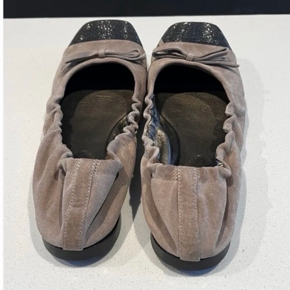 Brunello Cucinelli Suede Ballet Flats with Monili cap toe and bow Size 39.5 - Picture 5 of 12